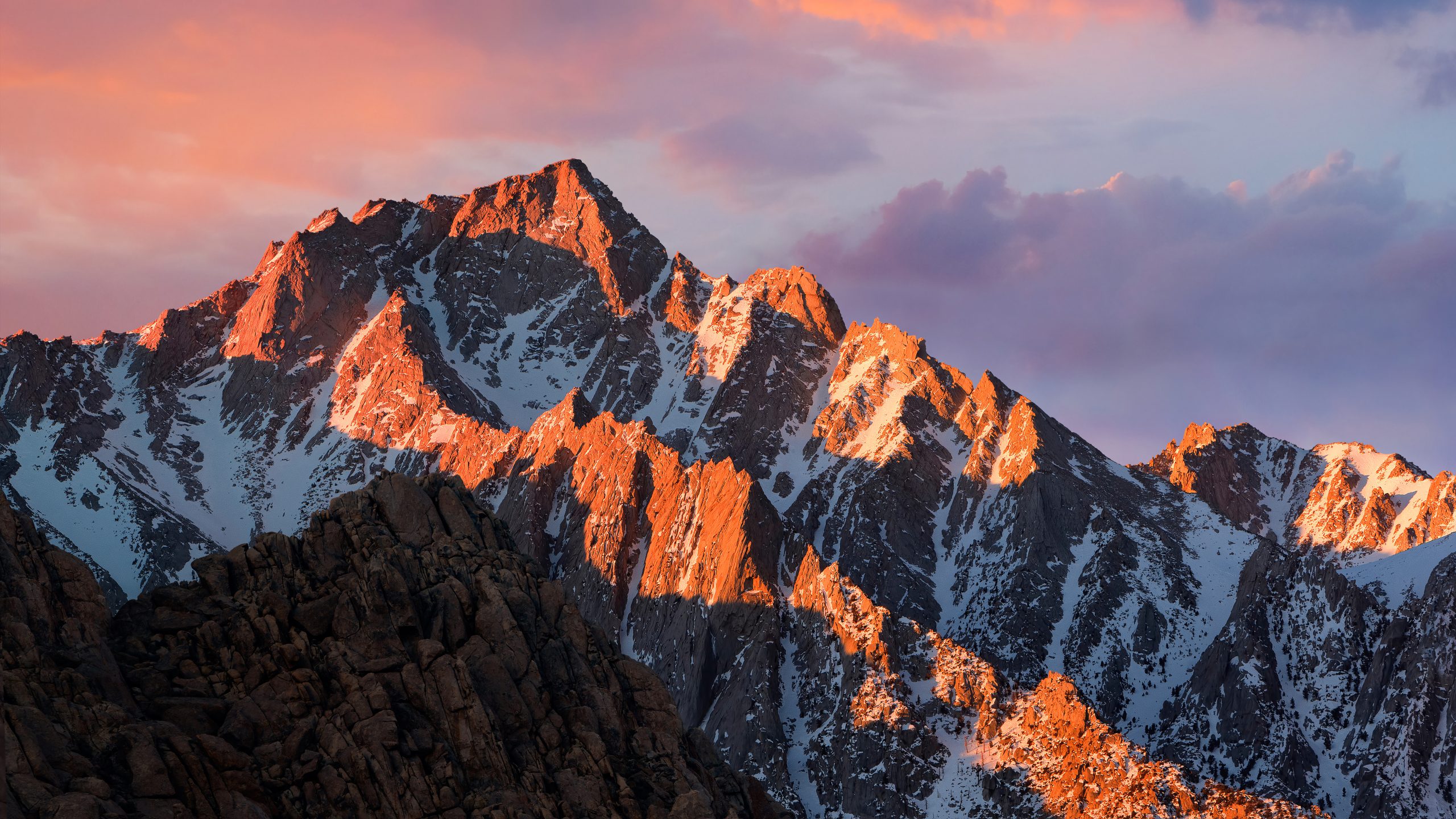 macOS Sierra: momentul în care OS X a devenit macOS și Siri a ajuns pe Mac